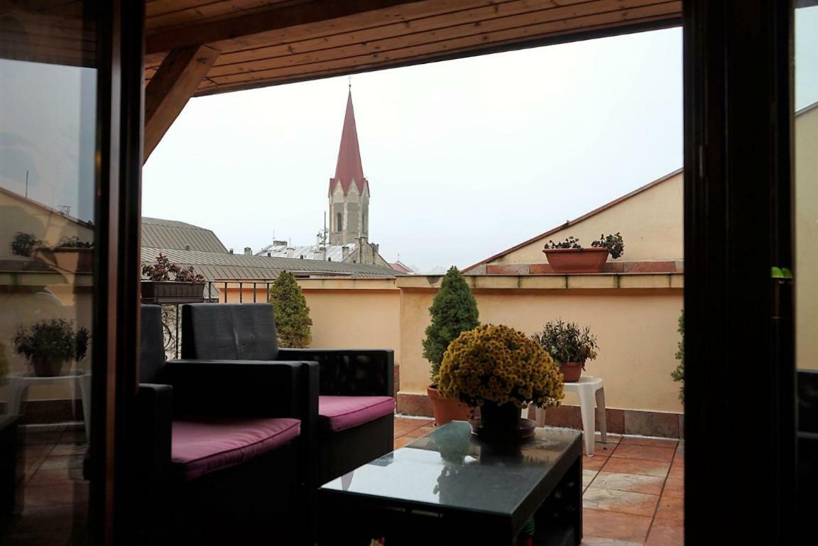 Luxury Oldtown Loft 320M2 On Hlavna Street Daire Kösice Dış mekan fotoğraf